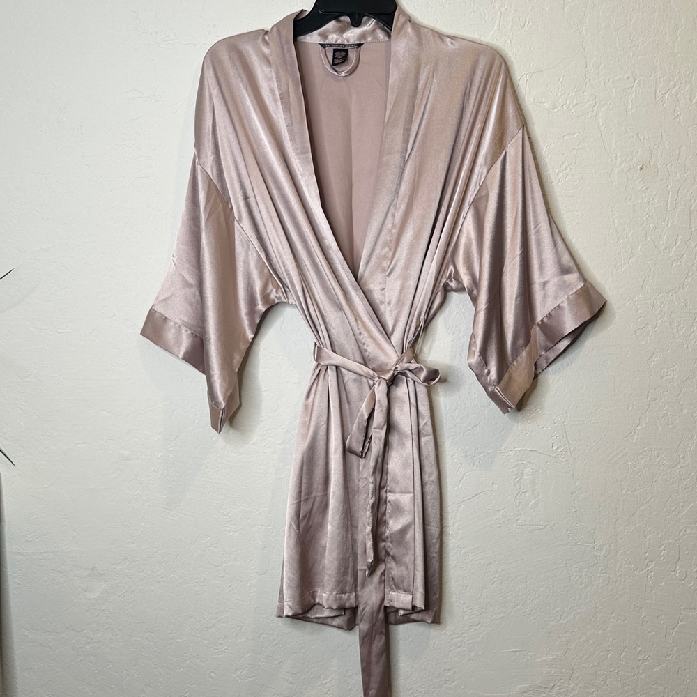 Victoria's Secret Soft Pink Satin Robe